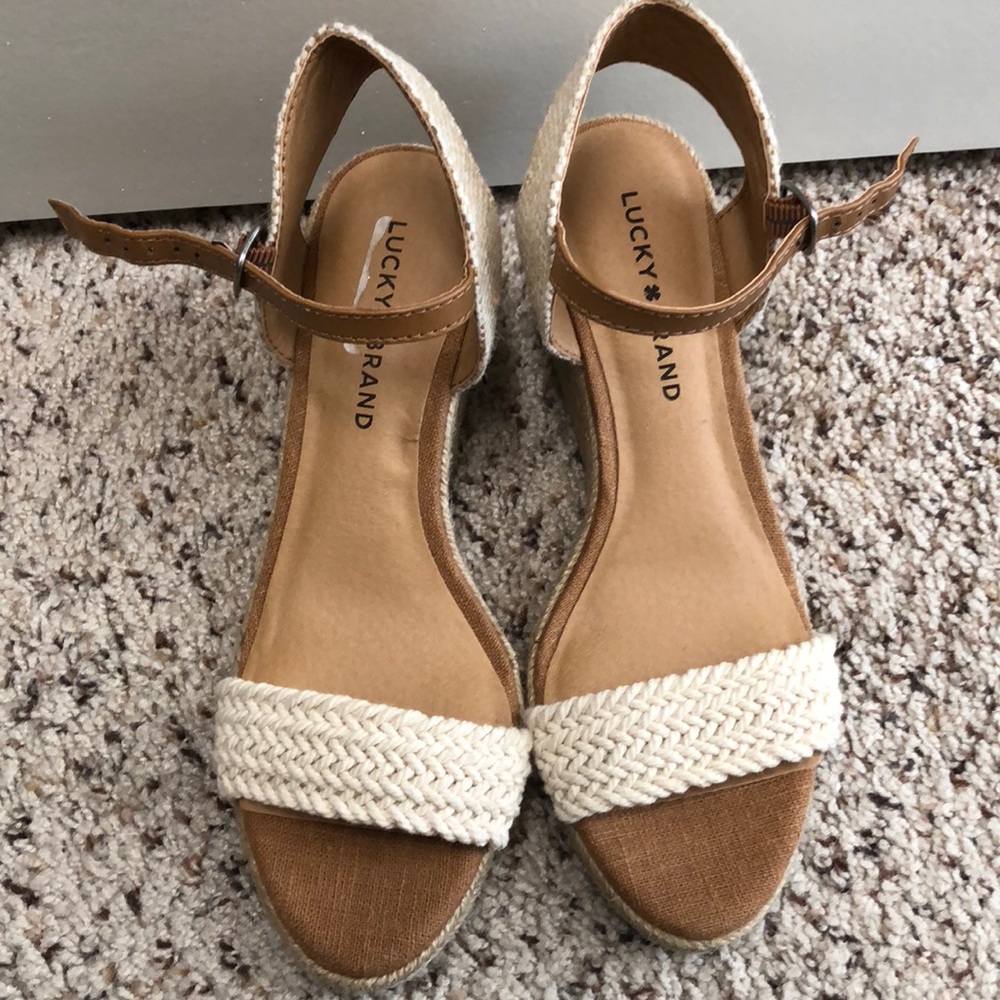 Lucky brand sandals